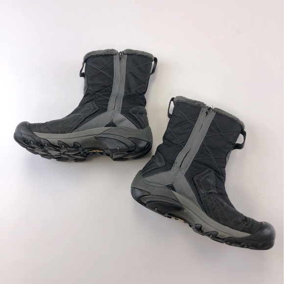 Keen Shoes - Keen Dry Betty black waterproof insulated snow boot womens side zip Size 7